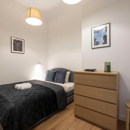 Central Grand Apartment With 5Bedrm 2Bathroom Budapest Luaran gambar